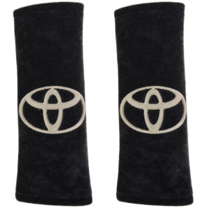 TOYOTA ΜΑΞΙΛΑΡΑΚΙΑ ΓΙΑ ΖΩΝΗ ΑΣΦΑΛΕΙΑΣ 21 X 7,5 cm ΣΕ ΜΑΥΡΟ ΧΡΩΜΑ ΜΕ ΓΚΡΙ LOGO – 2 ΤΕΜ.