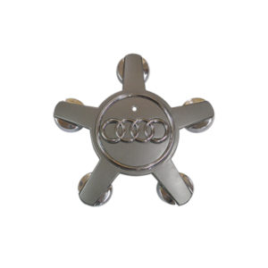 AUDI ΚΟΥΜΠΩΤΗ ΤΑΠΑ ΚΕΝΤΡΟΥ ΖΑΝΤΑΣ ΜΕ ΚΑΠΑΚΙΑ ΜΠΟΥΛΟΝΙΩΝ (ΓΚΡΙ/ΧΡΩΜΙΟ – 4F0601165N) – 1 ΤΕΜ.