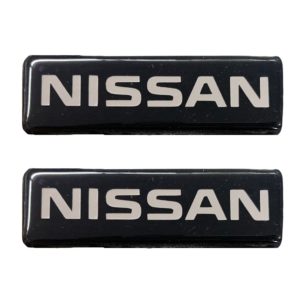 NISSAN ΣΗΜΑΤΑ ΒΙΔΩΤΑ 10 Χ 3 cm ΕΠΟΞΕΙΔΙΚΗΣ ΡΥΤΙΝΗΣ (ΥΓΡΟ ΓΥΑΛΙ) ΣΕ ΜΑΥΡΟ/ΧΡΩΜΙΟ ΓΙΑ ΠΑΤΑΚΙΑ – 2 ΤΕΜ.