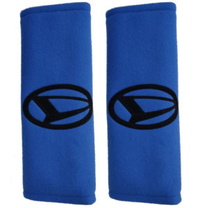 DAIHATSU ΜΑΞΙΛΑΡΑΚΙΑ ΓΙΑ ΖΩΝΗ ΑΣΦΑΛΕΙΑΣ 21 X 7,5 cm ΣΕ ΜΠΛΕ ΧΡΩΜΑ ΜΕ ΜΑΥΡΟ LOGO – 2 ΤΕΜ.