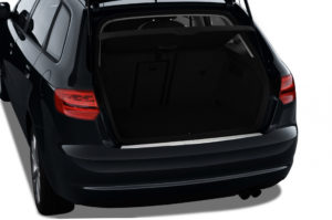 AUDI A3 5D​ TRIM ΜΑΡΚΕ ΠΟΡΤ ΜΠΑΓΚΑΖ ΧΡΩΜΙΟ ΜΕΤΑΛΛΙΚΟ S-DIZAYN – 1 TEM.