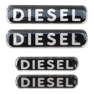 DIESEL ΑΥΤΟΚΟΛΛΗΤΑ 7,7 Χ 1,8 cm / 6 x 1,4 cm ΜΑΥΡΟ/ΧΡΩΜΙΟ ΜΕ ΕΠΙΚΑΛΥΨΗ ΕΠΟΞΕΙΔΙΚΗΣ ΡΥΤΙΝΗΣ (ΥΓΡΟ ΓΥΑΛΙ) - 4 ΤΕΜ.