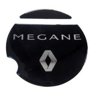 RENAULT MEGANE 4D/5D 2010-2014  ΑΥΤΟΚΟΛΛΗΤΟ ΤΑΠΑΣ ΡΕΖΕΡΒΟΥΑΡ 15,1 cm (2 ΜΕΡΗ) ΜΑΥΡΟ/ΧΡΩΜΙΟ ΜΕ ΕΠΙΚΑΛΥΨΗ ΕΠΟΞΕΙΔΙΚΗΣ ΡΥΤΙΝΗΣ (ΥΓΡΟ ΓΥΑΛΙ) – 1 ΤΕΜ.
