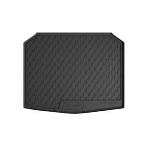 SKODA KAROQ 12/2017+ (ΚΑΤΩ ΕΠΙΠΕΔΟ) ΜΑΡΚΕ ΠΑΤΑΚΙ ΣΚΑΦΗ ΠΟΡΤ ΜΠΑΓΚΑΖ SUMISURA TRUNK MAT ΑΠΟ ΑΟΣΜΟ, ΜΗ ΤΟΞΙΚΟ, ΟΙΚΟΛΟΓΙΚΟ ΚΑΙ ΑΝΑΚΥΚΛΩΣΙΜΟ ΣΥΝΘΕΤΙΚΟ ΛΑΣΤΙΧΟ ΣΕ ΜΑΥΡΟ ΧΡΩΜΑ ΜΕ ΥΠΟΔΟΧΗ ΓΙΑ ΠΡΟΕΚΤΑΣΗ L2519.8 – L2519.9 LAMPA – 1 ΤΕΜ.